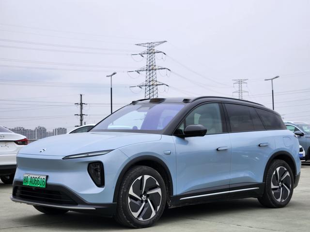 NIO ES6