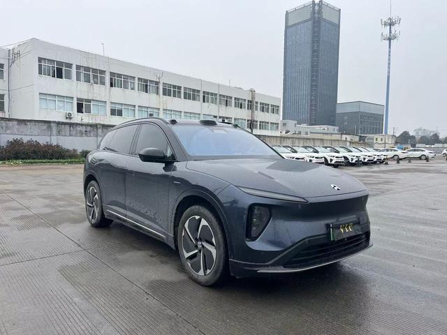 NIO ES6