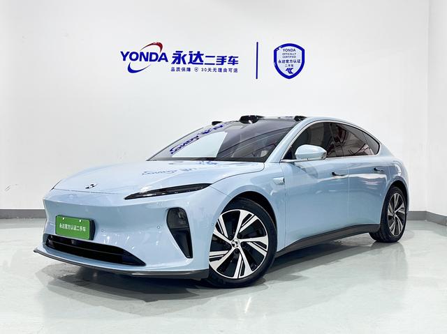 NIO ET5