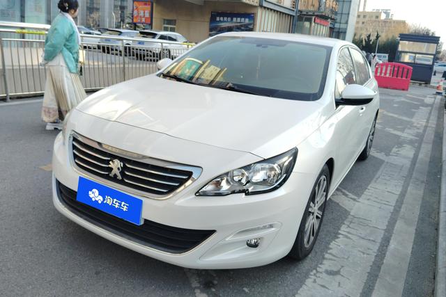 Peugeot 408