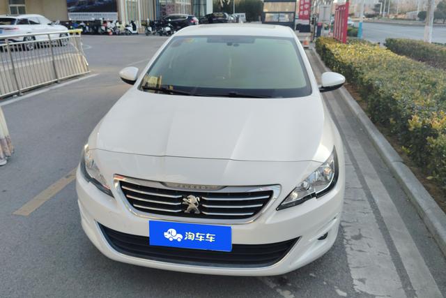 Peugeot 408