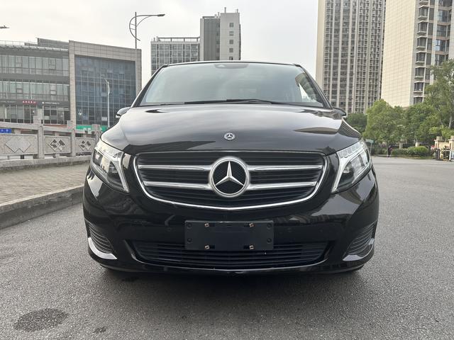 Mercedes-Benz Mercedes Benz V Class