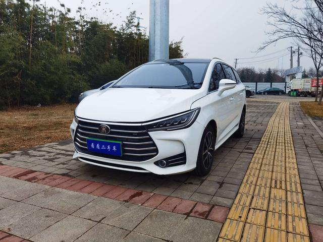 BYD Song MAX