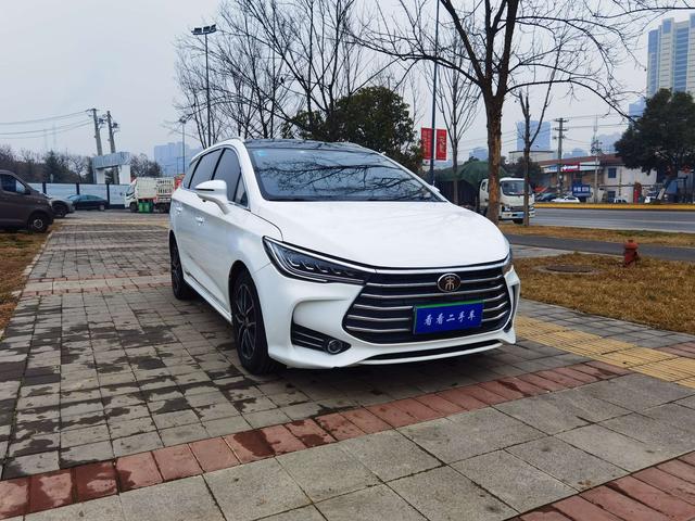 BYD Song MAX