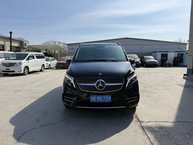 Mercedes-Benz Mercedes Benz V Class