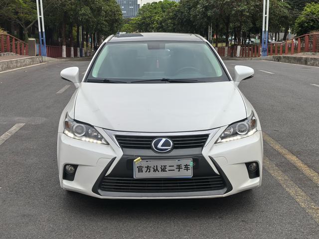 Lexus CT