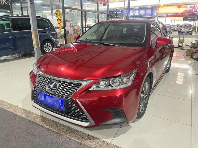 Lexus CT