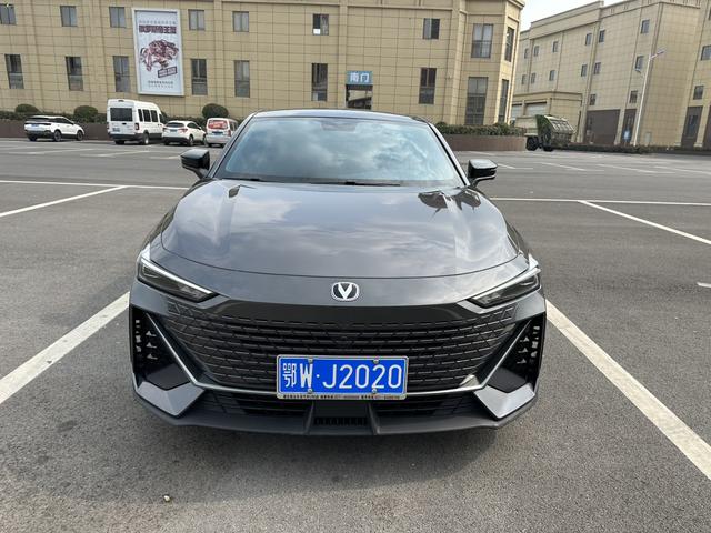 Changan UNI-V