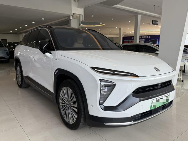 NIO ES6