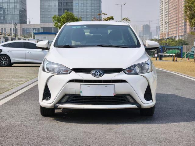 Toyota YARiS L Enjoy