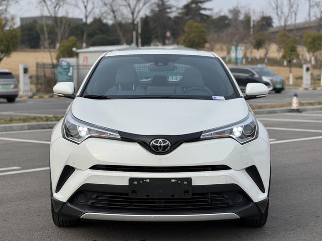 Toyota C-HR Hybrid