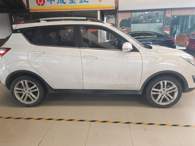 Changan CS35