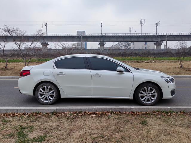 Peugeot 508