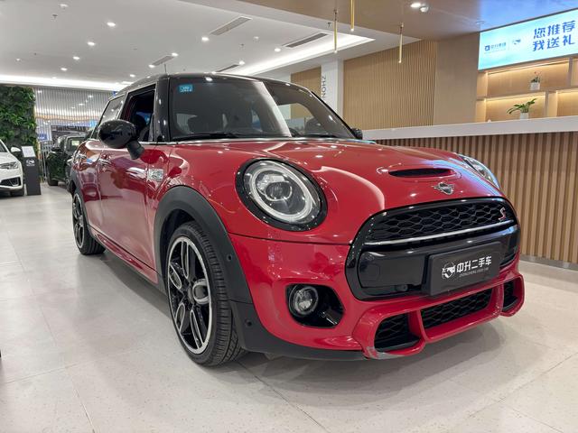 MINI MINI