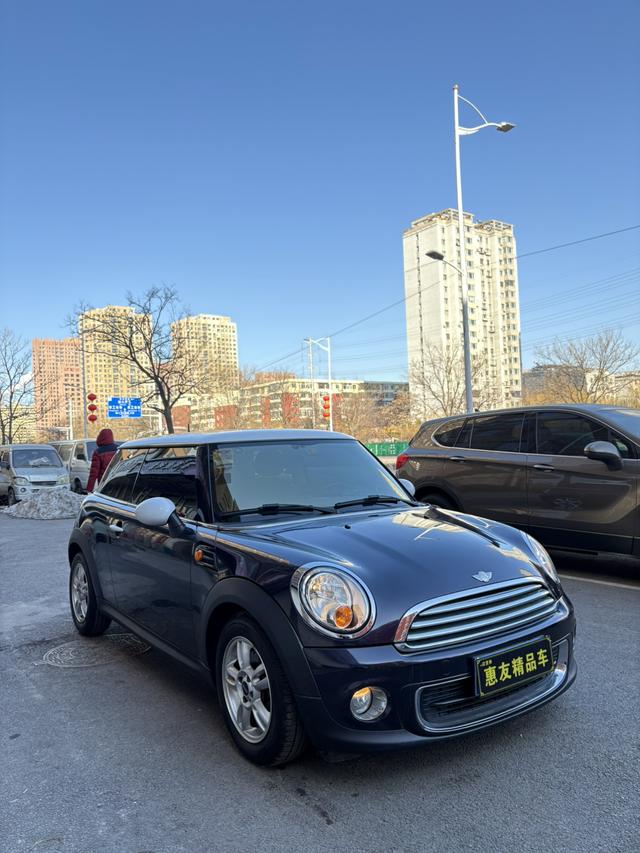 MINI MINI