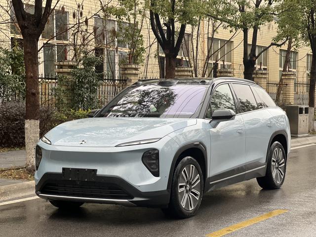 NIO ES7