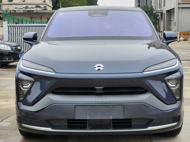 NIO EC6