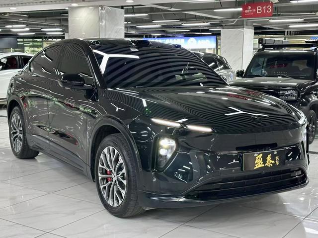 NIO EC6