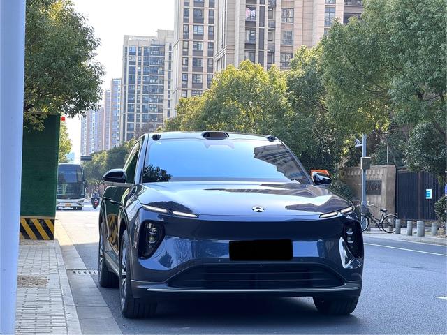 NIO EC6