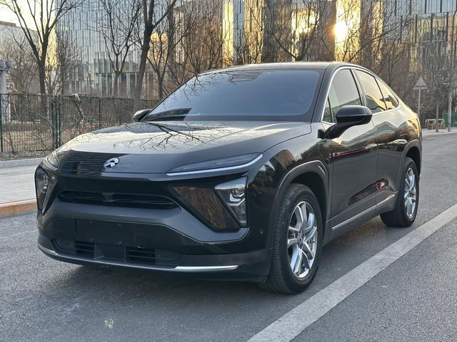 NIO EC6