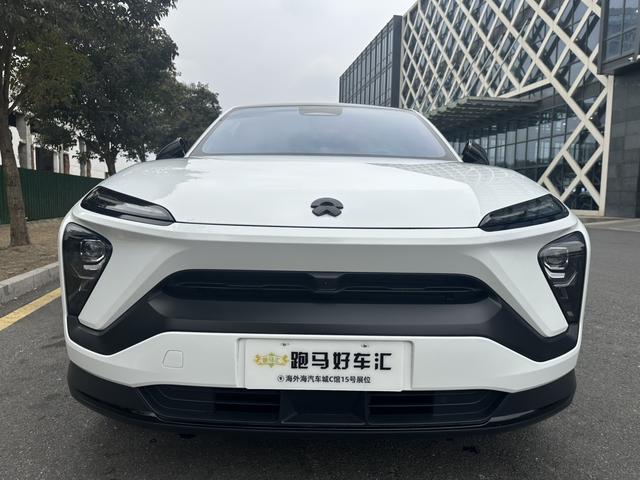 NIO EC6