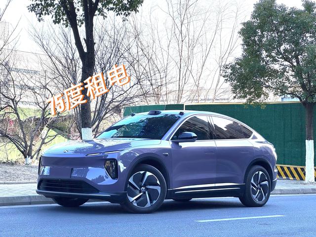 NIO EC6