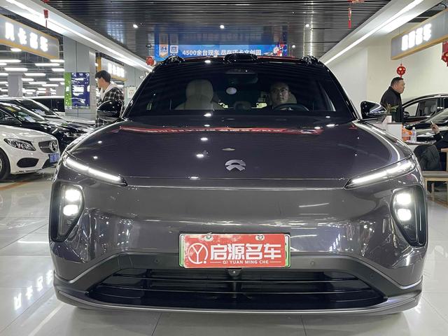 NIO ES6