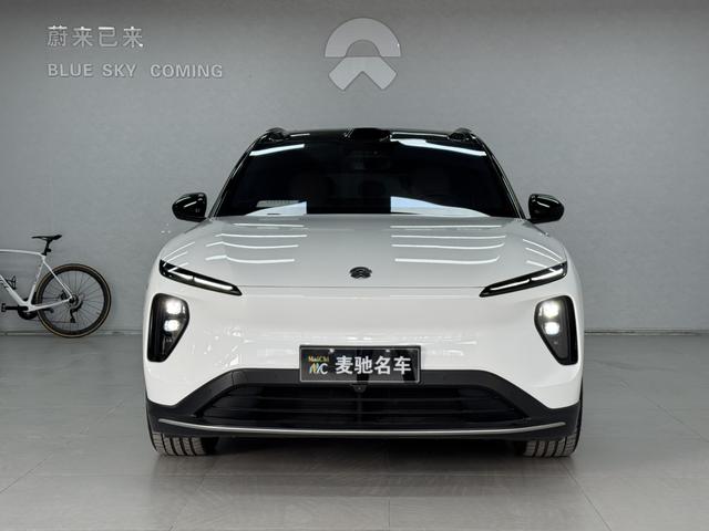 NIO ES6