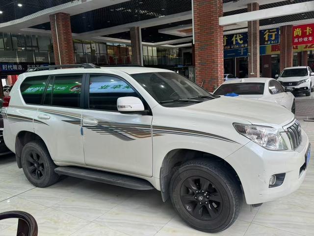 Toyota Prado (imported)