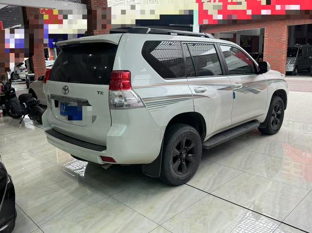 Toyota Prado (imported)