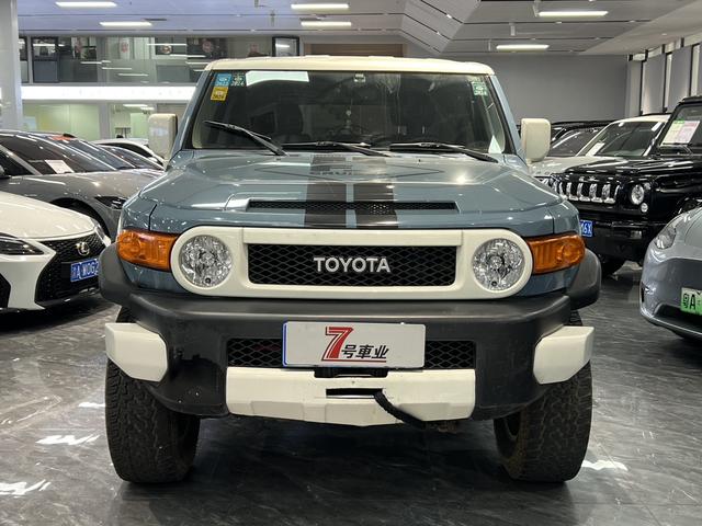 Toyota FJ Cruiser