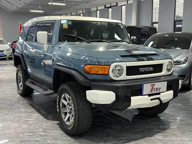 Toyota FJ Cruiser