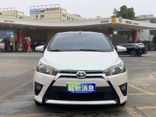 Toyota YARiS L to dazzle