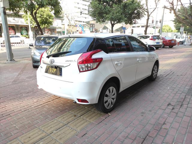 Toyota YARiS L to dazzle