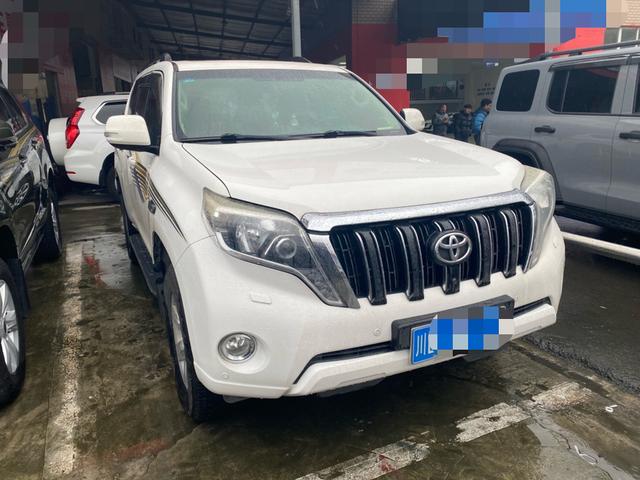 Toyota Prado