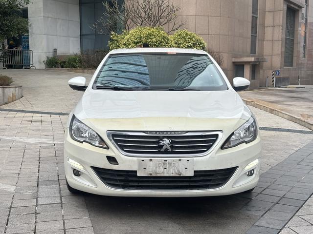 Peugeot 408