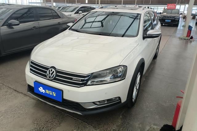 Volkswagen Magotan (imported)