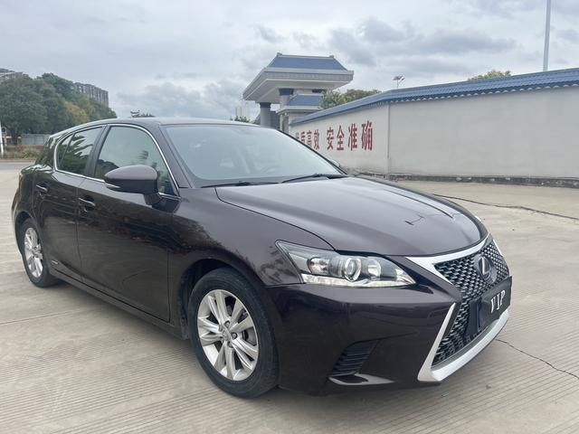 Lexus CT