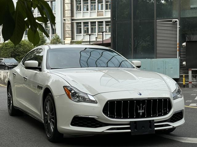 Maserati President