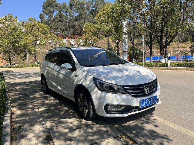 Baojun 310W