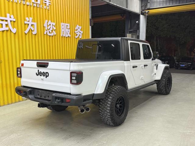 Jeep Gladiator