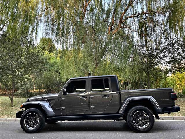 Jeep Gladiator