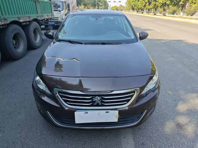 Peugeot 408