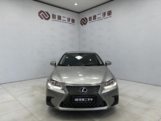 Lexus CT