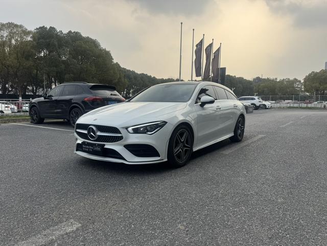 Mercedes-Benz Mercedes CLA