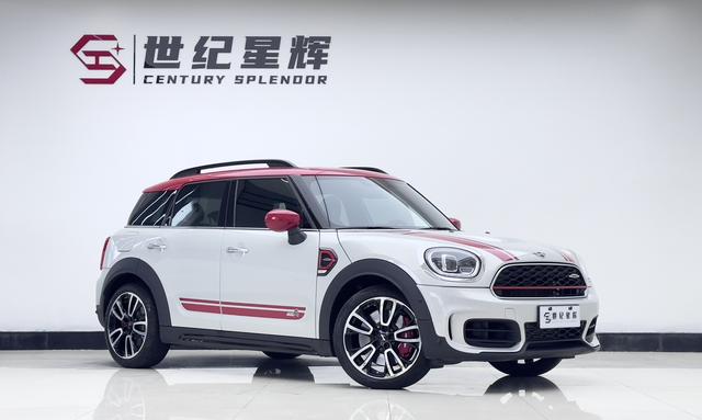 MINI JCW COUNTRYMAN