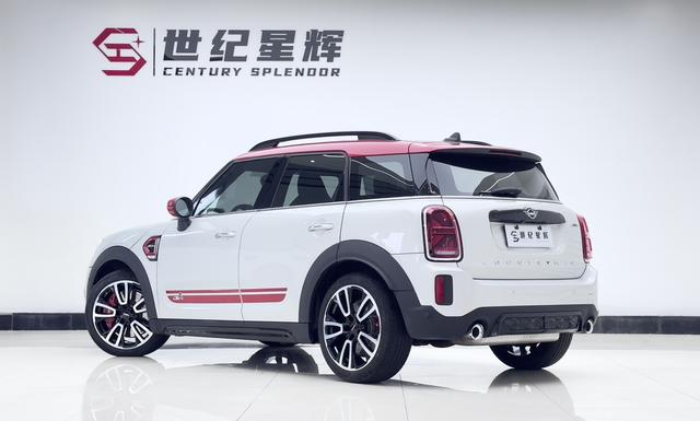 MINI JCW COUNTRYMAN