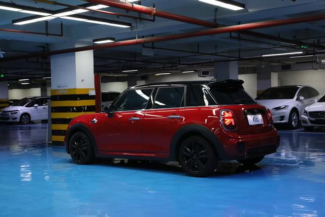 MINI MINI