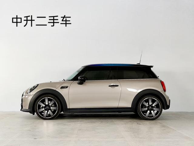 MINI MINI