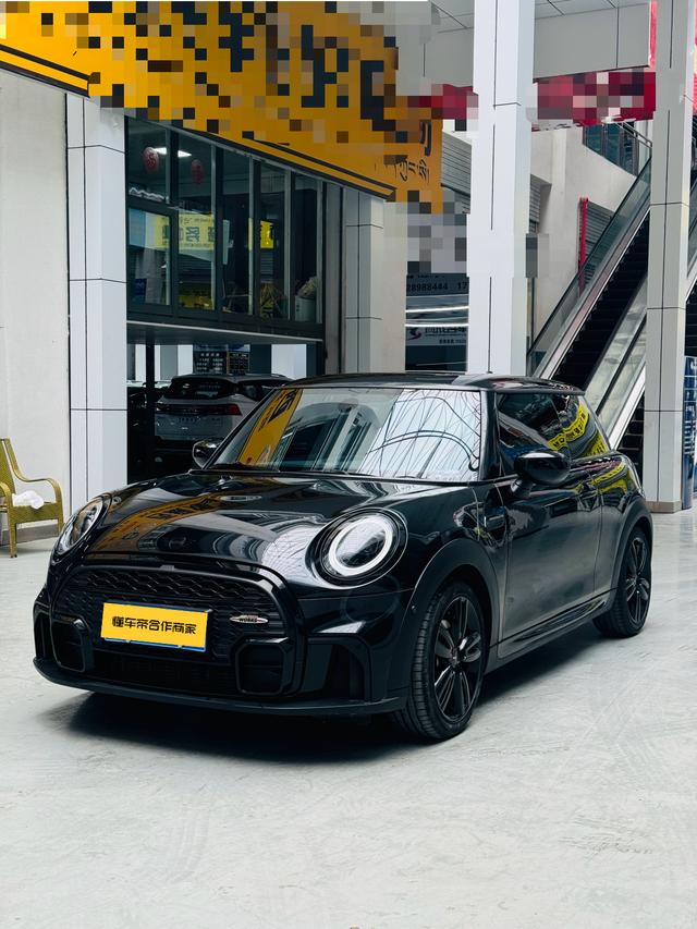 MINI MINI